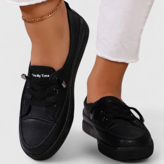 Julia™ | Premium Classic Shoe