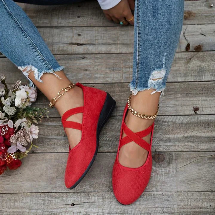 Julia™ | Elegant Pumps with Comfortable Heel