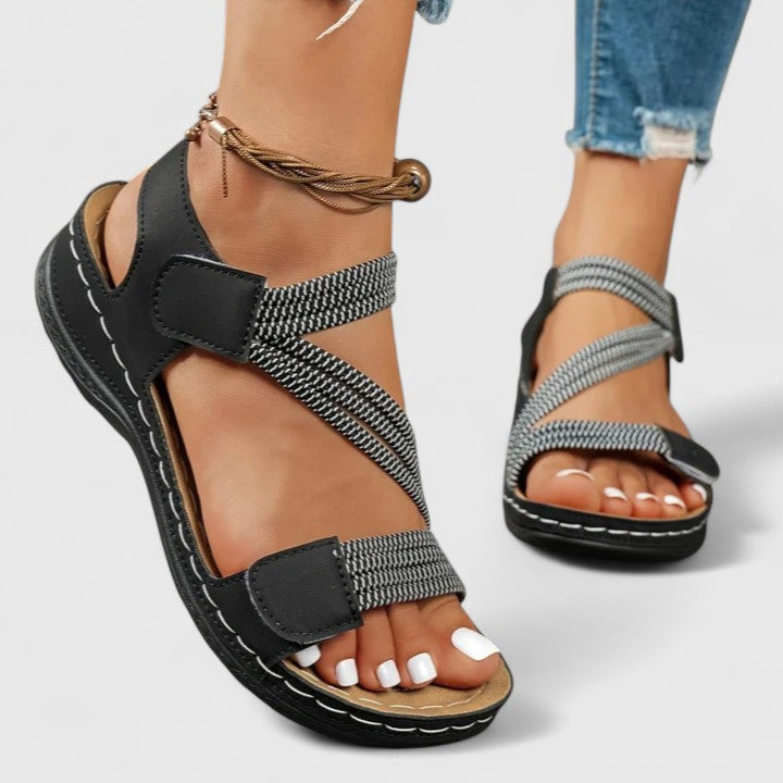 Noor™ | Sophisticated Sandals