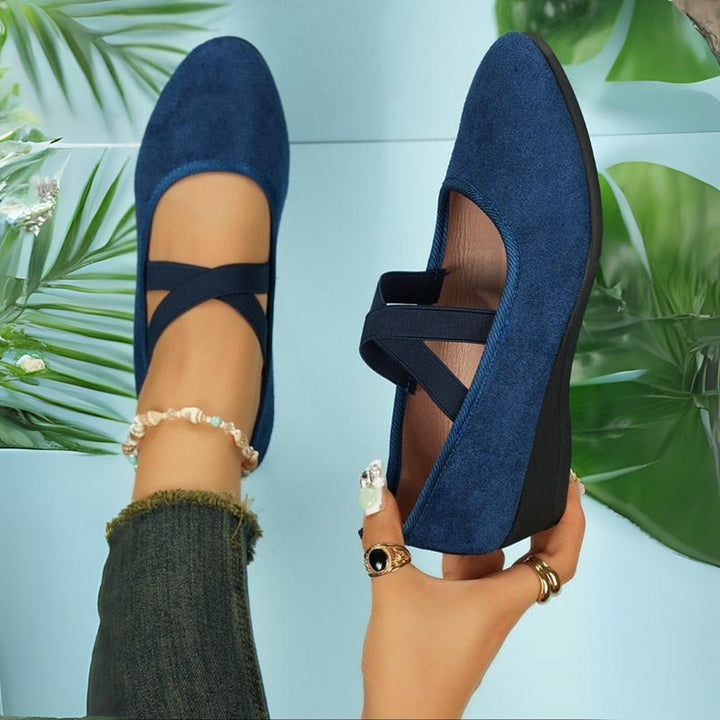 Julia™ | Elegant Pumps with Comfortable Heel