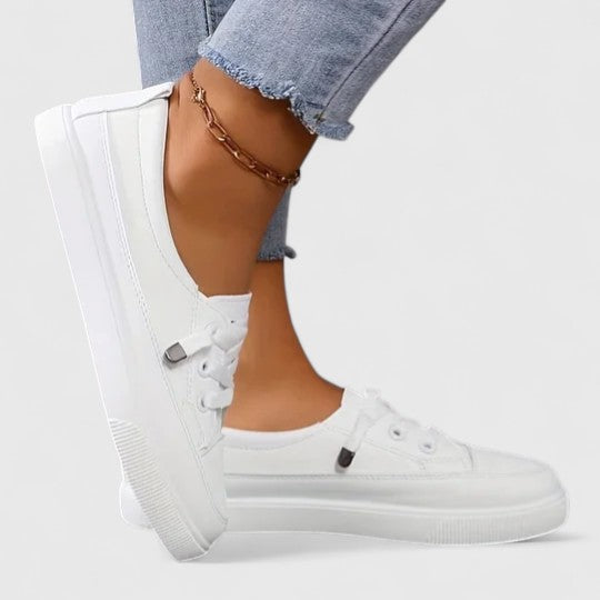 Julia™ | Premium Classic Shoe