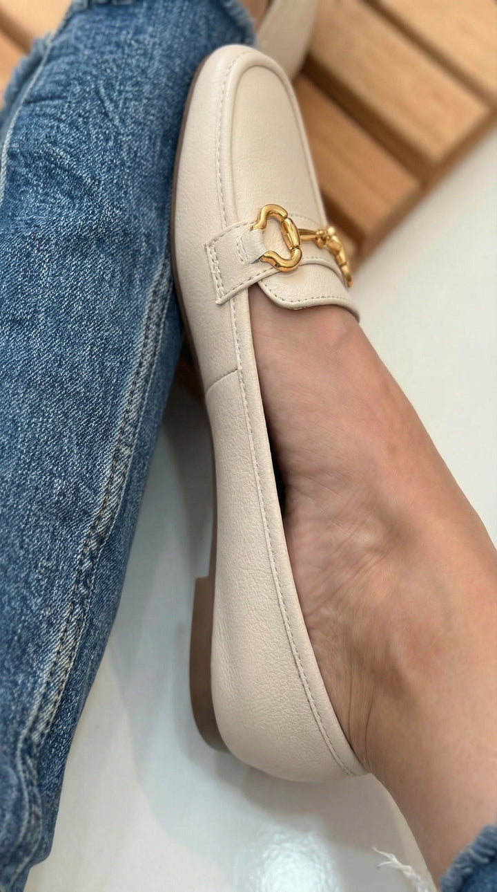 Oranit™ | Classic Almond-Toe Slip-On Flat