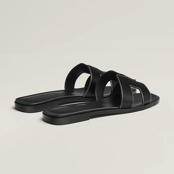 Linde™ | Refined Pointed Pumps