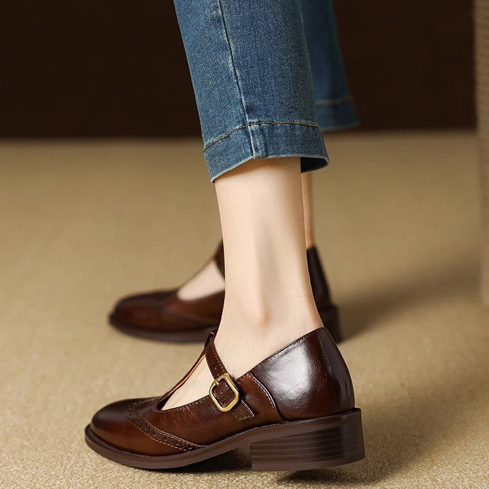 Clara™ | Timeless Strap Pumps