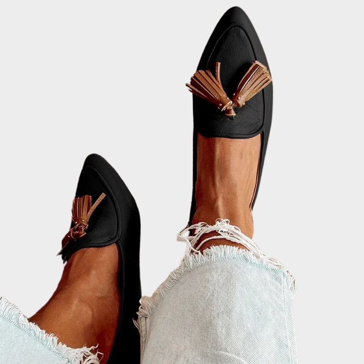 Benthe™ | Modern Fringed Moccasins