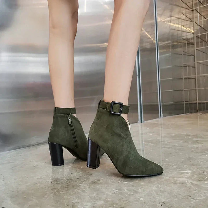 Noa™ | Sleek Design Boot