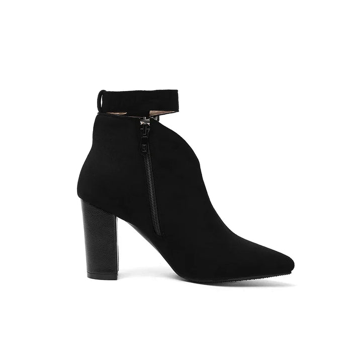 Noa™ | Sleek Design Boot
