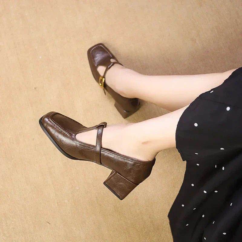 Stella™ | Timeless French Pumps