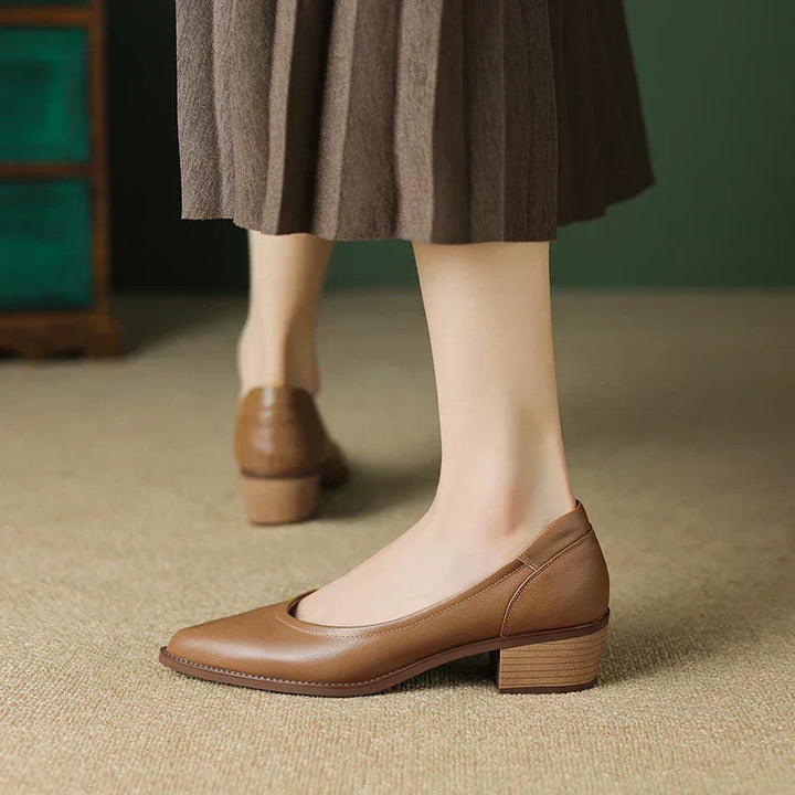 Maya™ | Timeless Mid-Heeled Pumps