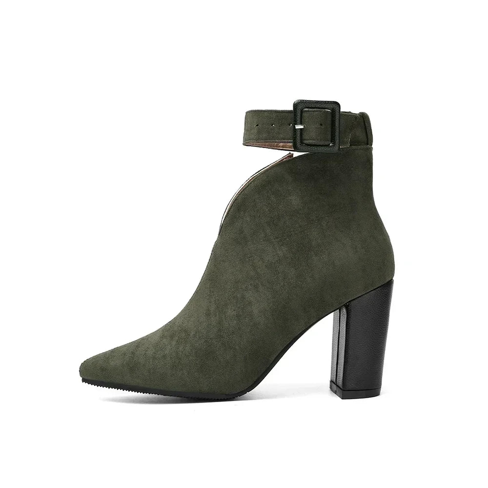 Noa™ | Sleek Design Boot