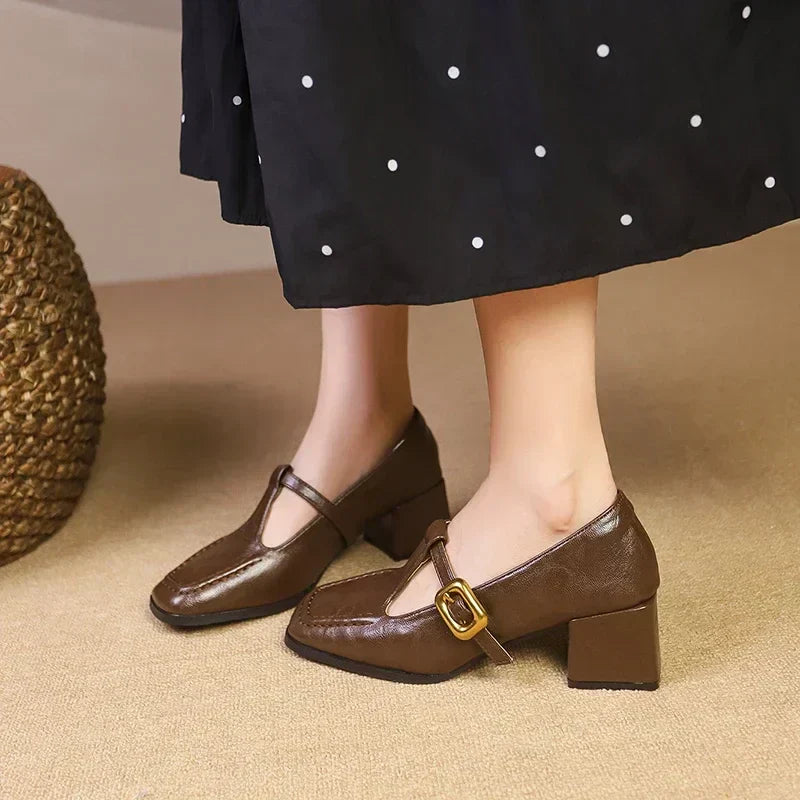 Stella™ | Timeless French Pumps