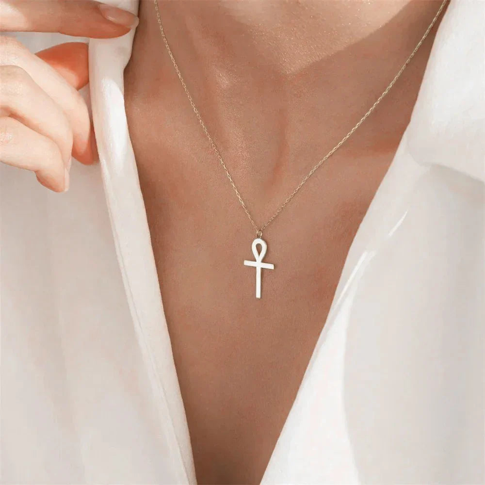 Collier avec Pendentif Ankh Doré