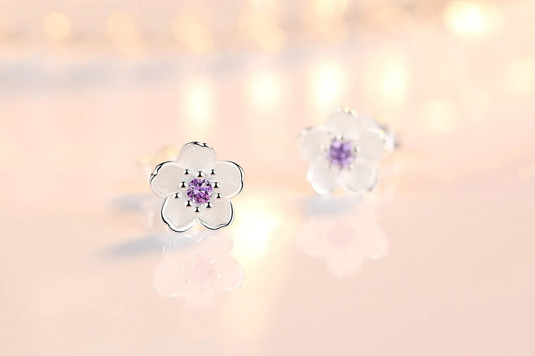 Boucles d'oreilles à bouton en forme de fleur avec zirconiums
