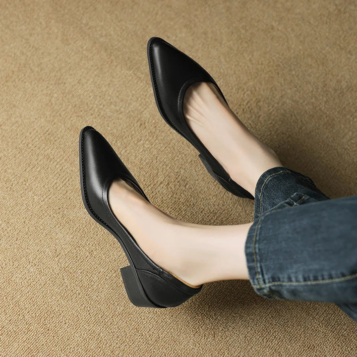 Maya™ | Timeless Mid-Heeled Pumps