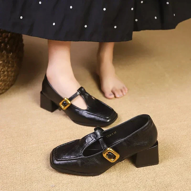 Stella™ | Timeless French Pumps
