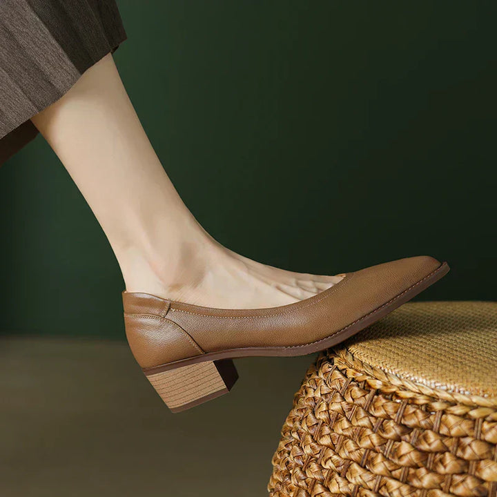Maya™ | Timeless Mid-Heeled Pumps