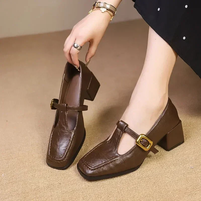 Stella™ | Timeless French Pumps