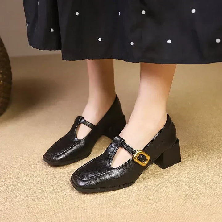 Stella™ | Timeless French Pumps