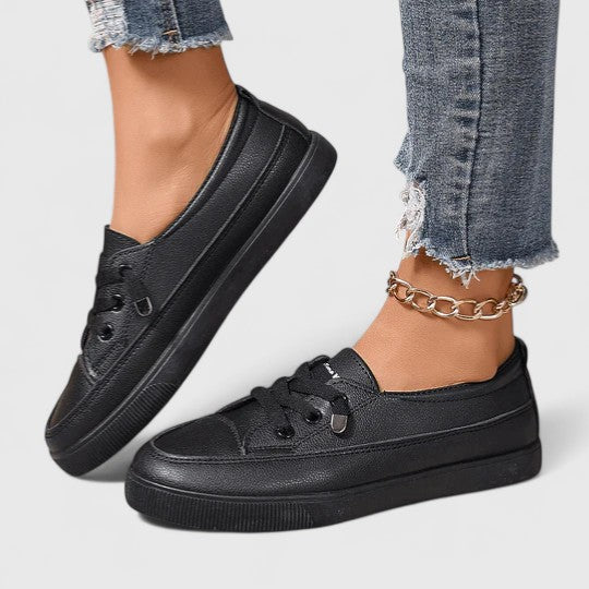 Julia™ | Premium Classic Shoe